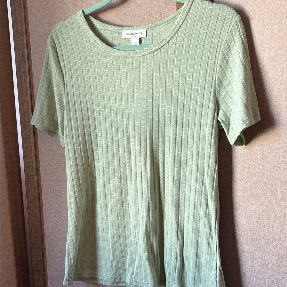 FINAL MARKDOWN Vintage America Light Green Ribbed Short Sleeve Tee small nwt
